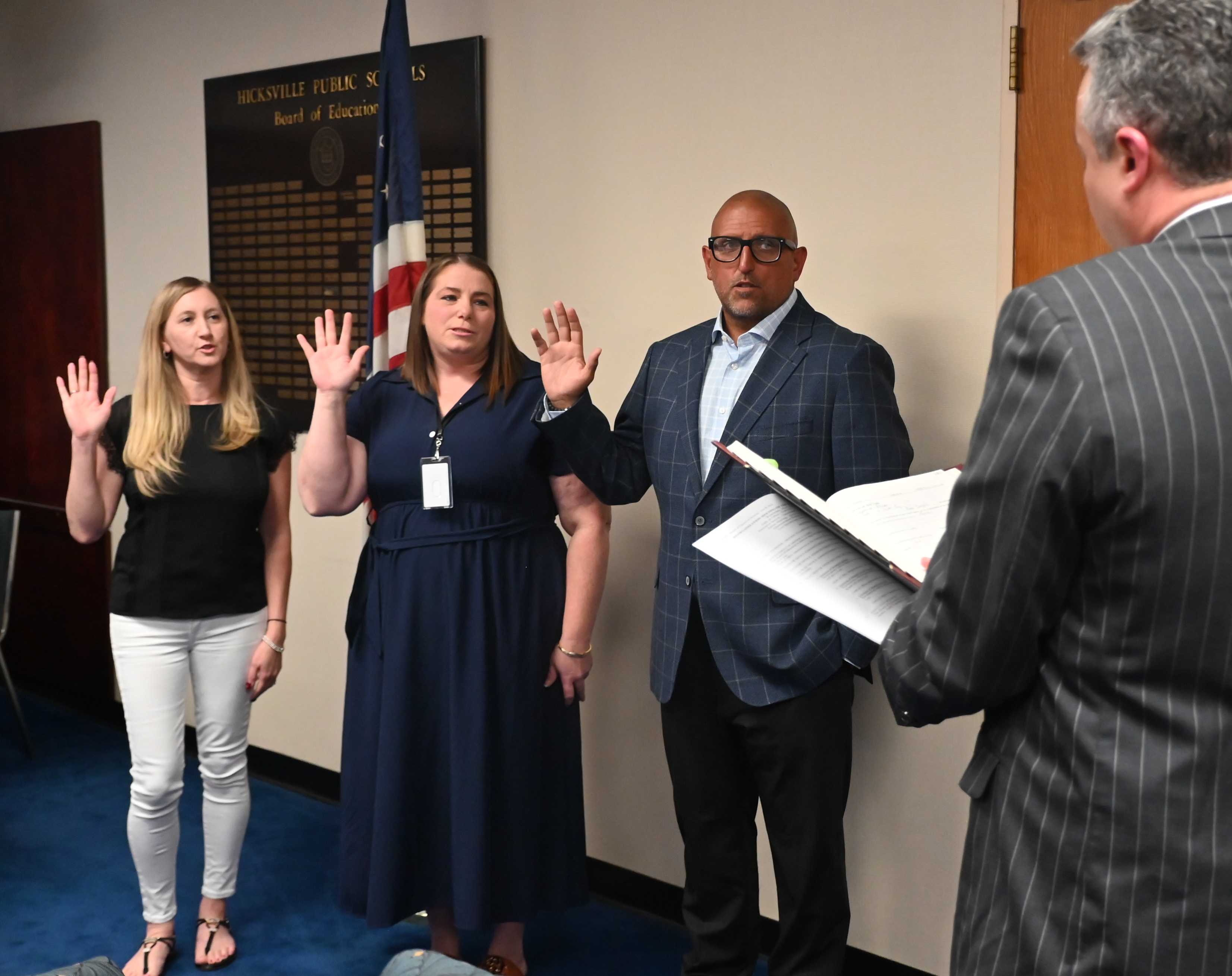 New BOE Trustees Swearing In